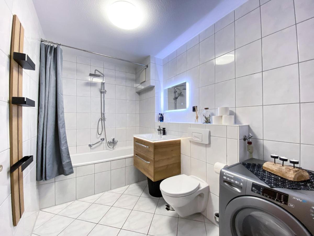 Wohlfuehl-Apartment Mit Kostenfreier Tiefgarage, Wifi & Terrasse Lipsk Zewnętrze zdjęcie
