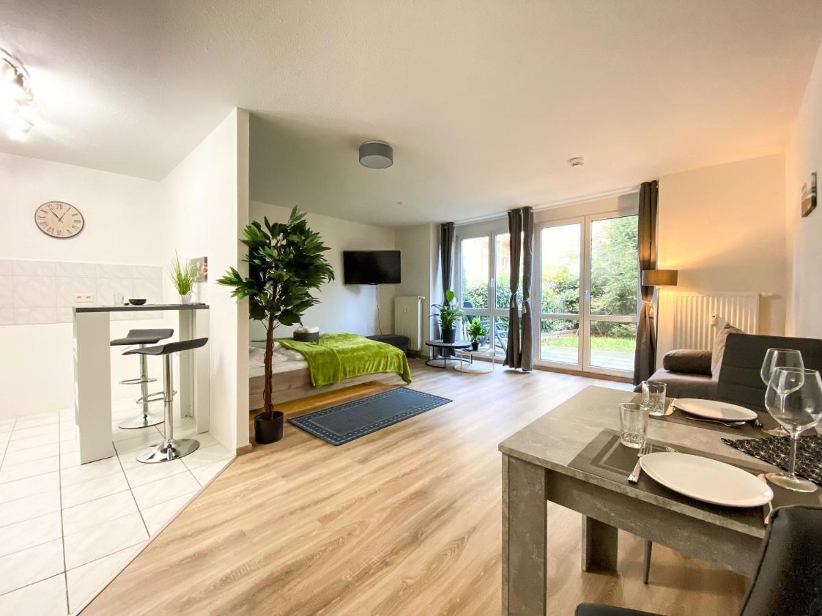 Wohlfuehl-Apartment Mit Kostenfreier Tiefgarage, Wifi & Terrasse Lipsk Zewnętrze zdjęcie