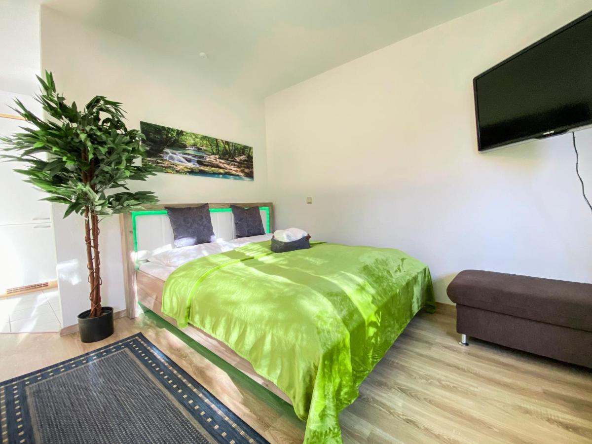 Wohlfuehl-Apartment Mit Kostenfreier Tiefgarage, Wifi & Terrasse Lipsk Zewnętrze zdjęcie
